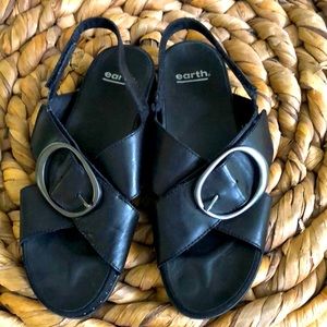 Earth Grove Ambrosia sandal
